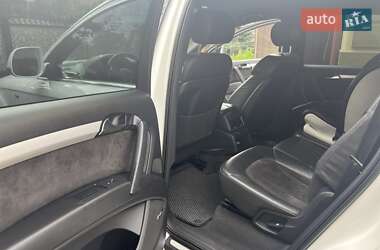 Внедорожник / Кроссовер Audi Q7 2010 в 