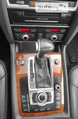 Внедорожник / Кроссовер Audi Q7 2013 в 
