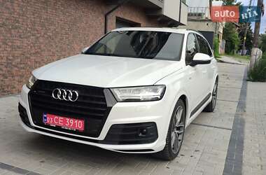 Внедорожник / Кроссовер Audi Q7 2016 в Черновцах