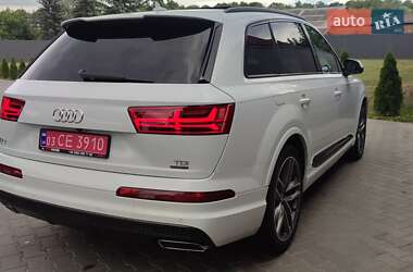 Внедорожник / Кроссовер Audi Q7 2016 в Черновцах