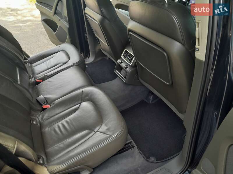 Внедорожник / Кроссовер Audi Q7 2007 в Тернополе