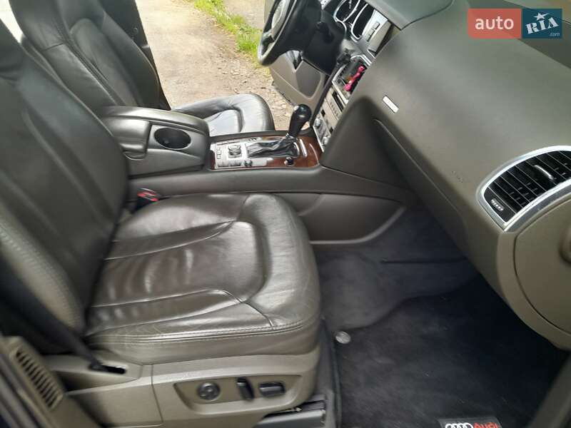 Позашляховик / Кросовер Audi Q7 2007 в Тернополі фото 33 Позашляховик / Кросовер Audi Q7 2007 в Тернополі