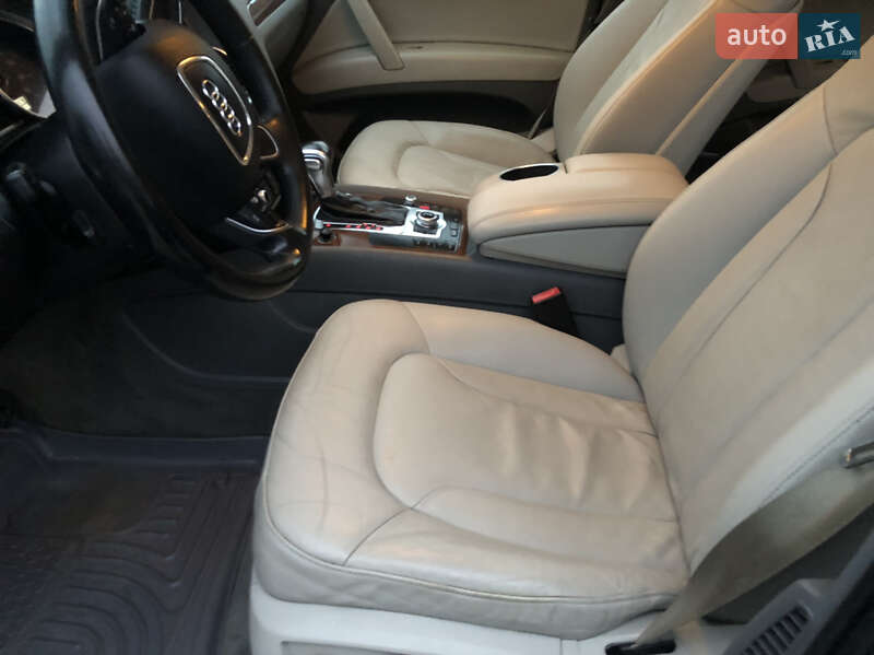 Внедорожник / Кроссовер Audi Q7 2012 в Бучаче
