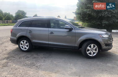 Внедорожник / Кроссовер Audi Q7 2012 в 
