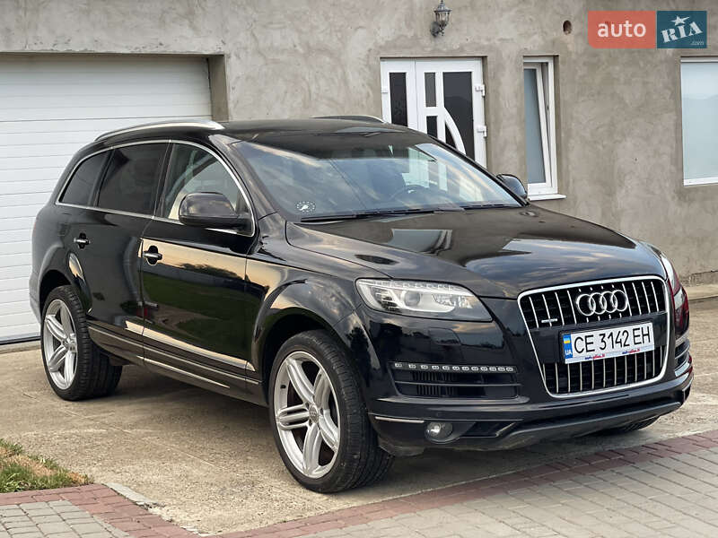 Внедорожник / Кроссовер Audi Q7 2010 в Черновцах