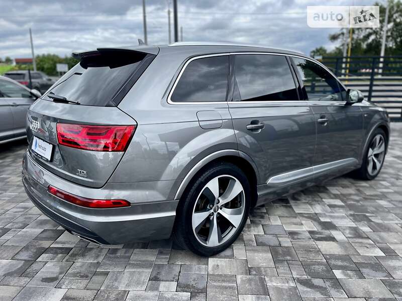 Внедорожник / Кроссовер Audi Q7 2015 в Ровно фото 11 Внедорожник / Кроссовер Audi Q7 2015 в Ровно