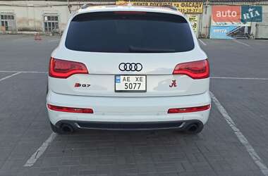 Внедорожник / Кроссовер Audi Q7 2015 в Павлограде