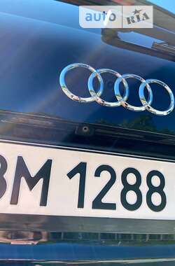 Позашляховик / Кросовер Audi Q7 2012 в 