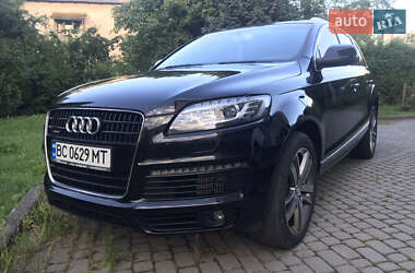 Внедорожник / Кроссовер Audi Q7 2009 в 