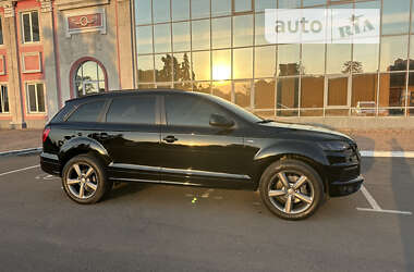 Audi Q7 2013