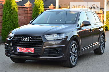 Внедорожник / Кроссовер Audi Q7 2018 в Ровно