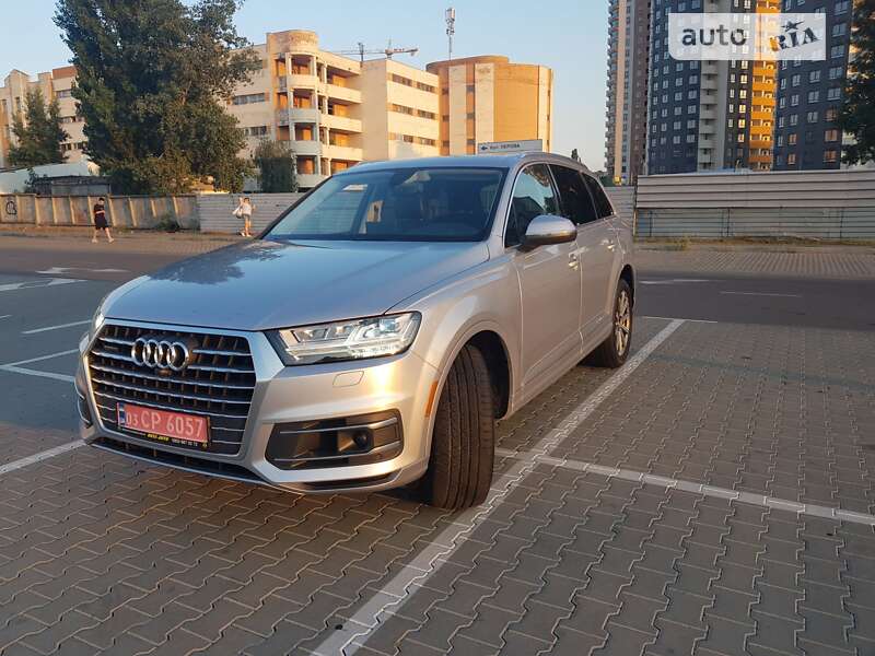 Внедорожник / Кроссовер Audi Q7 2018 в Киеве фото 13 Внедорожник / Кроссовер Audi Q7 2018 в Киеве