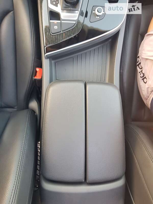 Внедорожник / Кроссовер Audi Q7 2018 в Киеве фото 37 Внедорожник / Кроссовер Audi Q7 2018 в Киеве