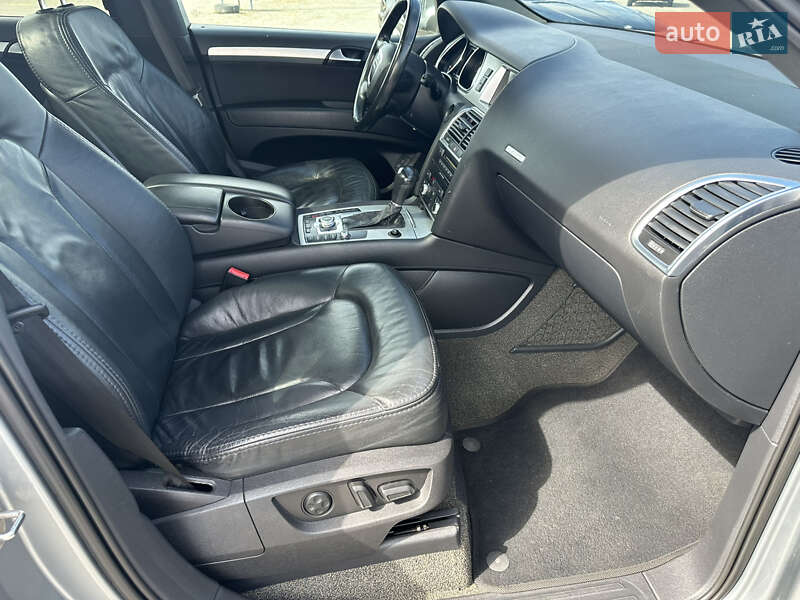 Внедорожник / Кроссовер Audi Q7 2006 в Черновцах фото 21 Внедорожник / Кроссовер Audi Q7 2006 в Черновцах