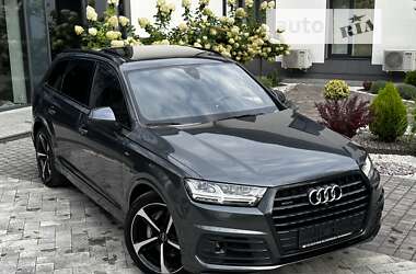 Audi Q7 2016