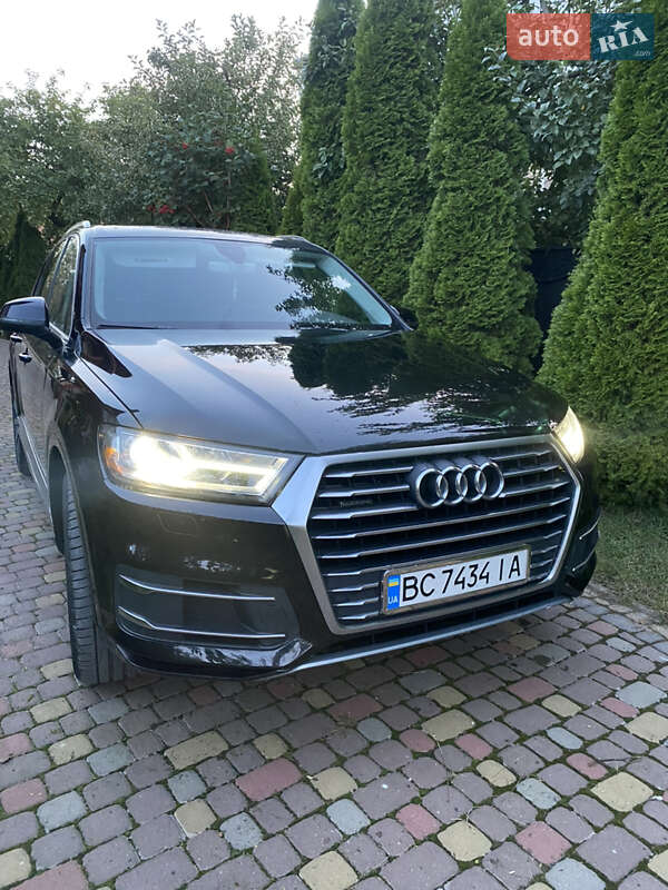 Позашляховик / Кросовер Audi Q7 2017 в Кам'янці-Бузькій