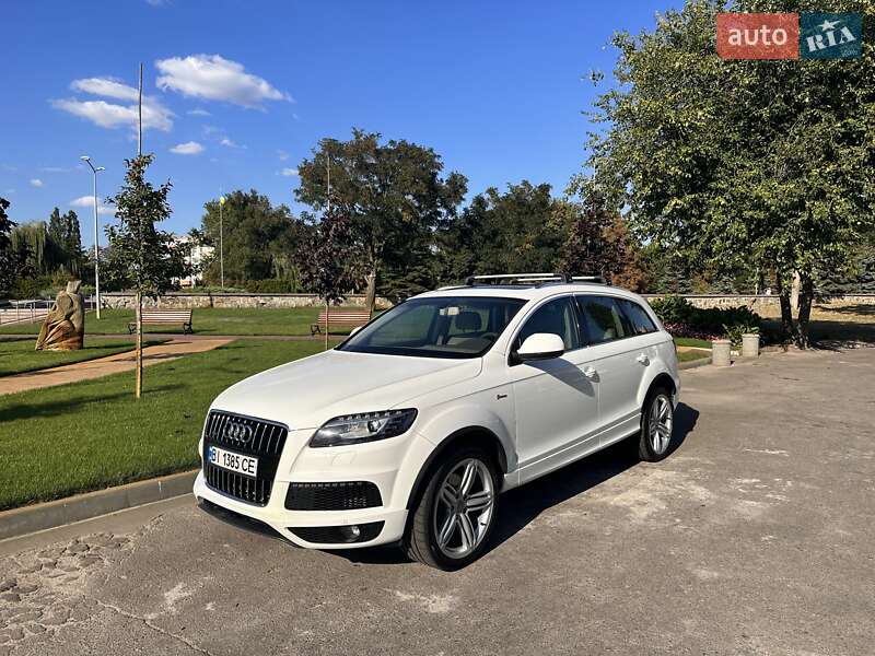Внедорожник / Кроссовер Audi Q7 2010 в Кременчуге