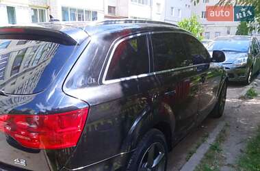 Позашляховик / Кросовер Audi Q7 2008 в Чернігові