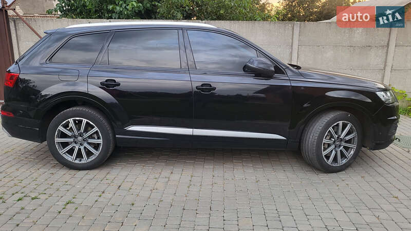 Внедорожник / Кроссовер Audi Q7 2018 в Днепре