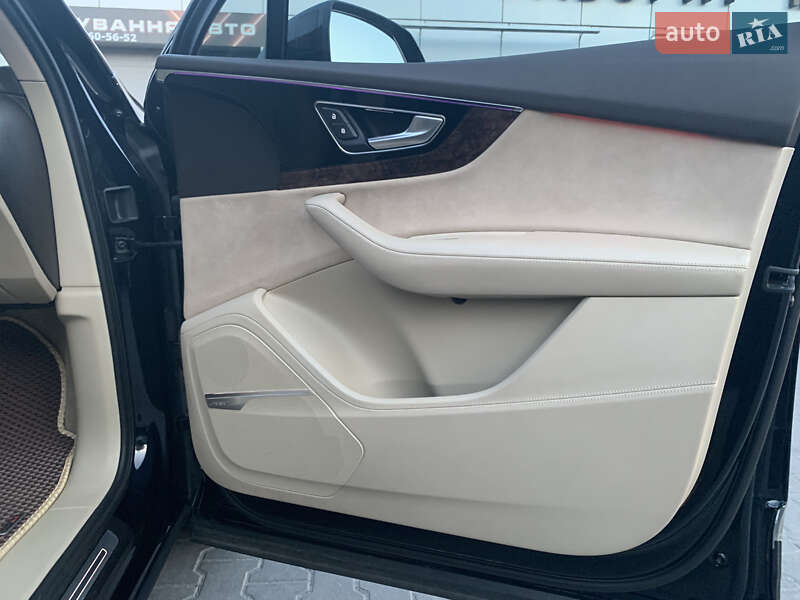 Внедорожник / Кроссовер Audi Q7 2017 в Виннице
