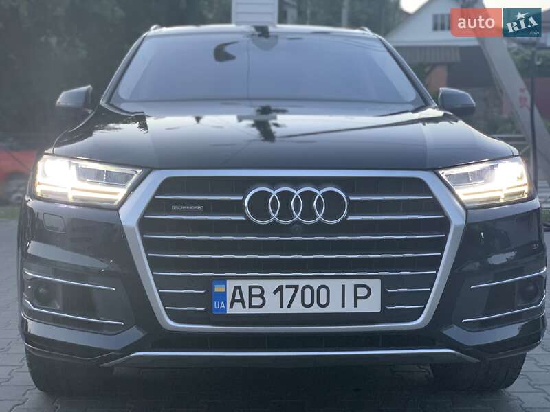 Внедорожник / Кроссовер Audi Q7 2017 в Виннице