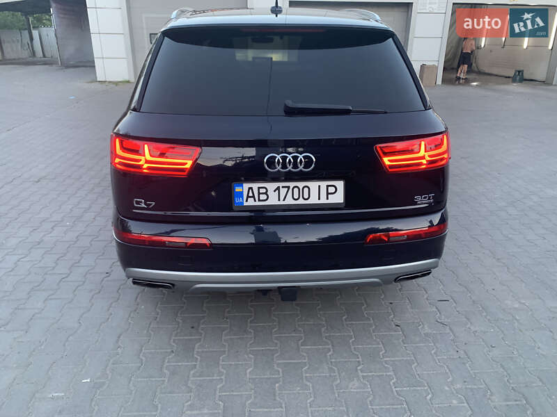 Внедорожник / Кроссовер Audi Q7 2017 в Виннице