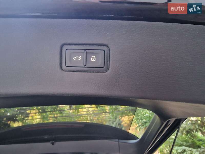 Внедорожник / Кроссовер Audi Q7 2018 в Одессе