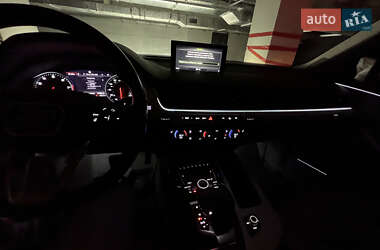 Внедорожник / Кроссовер Audi Q7 2018 в 