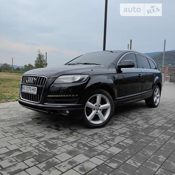 Позашляховик / Кросовер Audi Q7 2010 в Виноградові