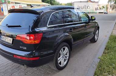 Внедорожник / Кроссовер Audi Q7 2006 в 
