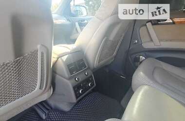 Внедорожник / Кроссовер Audi Q7 2011 в 