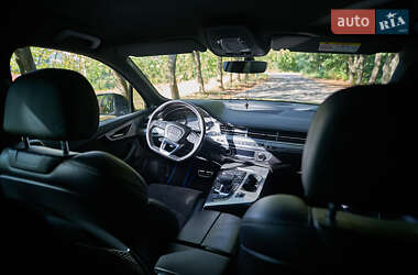 Внедорожник / Кроссовер Audi Q7 2016 в Хмельницком