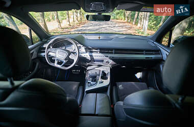 Внедорожник / Кроссовер Audi Q7 2016 в Хмельницком