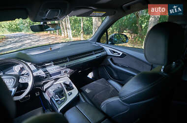 Внедорожник / Кроссовер Audi Q7 2016 в Хмельницком