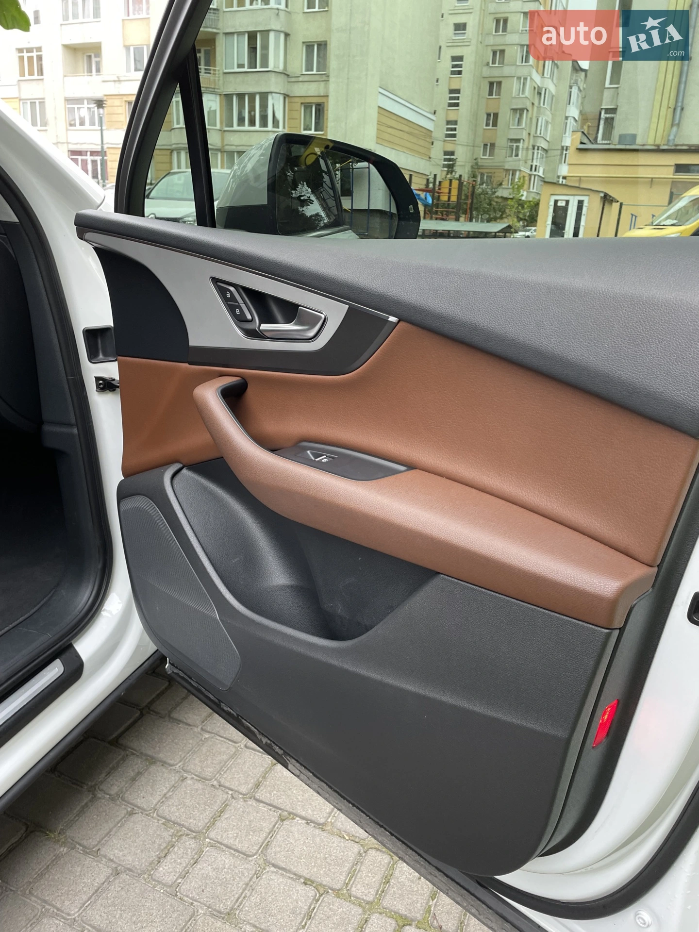 2017 Audi Q7 - мініатюра 10