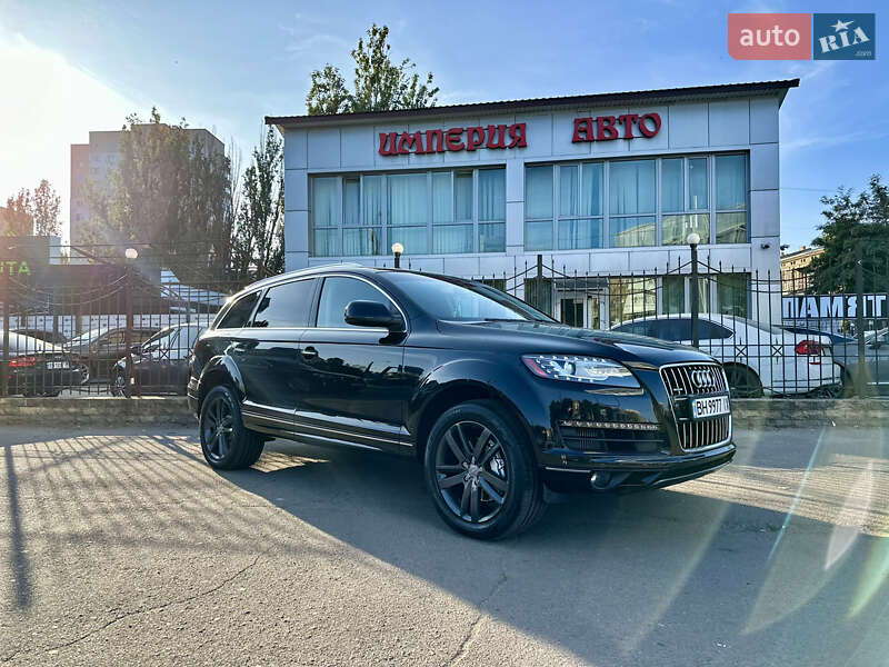 Внедорожник / Кроссовер Audi Q7 2013 в Одессе