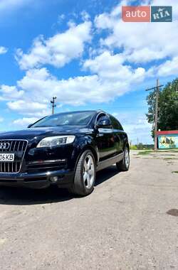 Внедорожник / Кроссовер Audi Q7 2007 в Монастырище