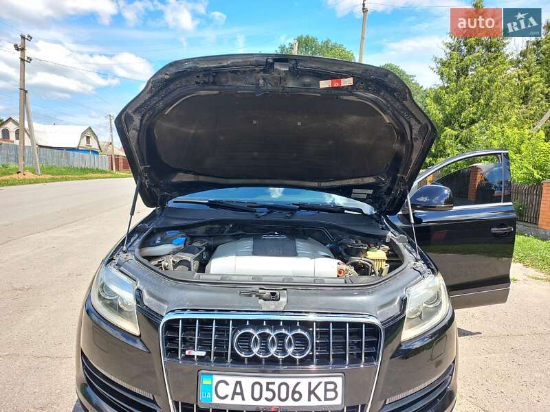 Внедорожник / Кроссовер Audi Q7 2007 в Киеве