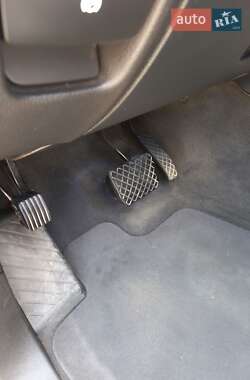 Внедорожник / Кроссовер Audi Q7 2007 в 