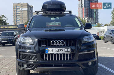 Внедорожник / Кроссовер Audi Q7 2013 в Одессе