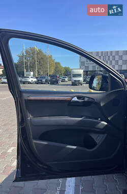 Внедорожник / Кроссовер Audi Q7 2013 в 