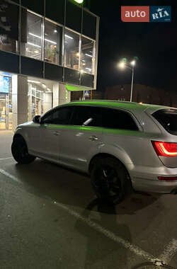 Внедорожник / Кроссовер Audi Q7 2014 в Киеве