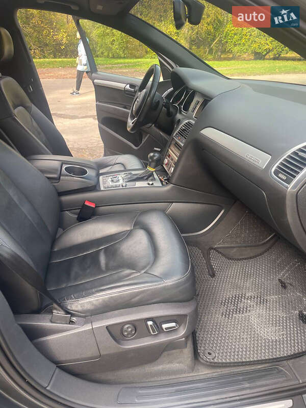 Внедорожник / Кроссовер Audi Q7 2014 в Львове