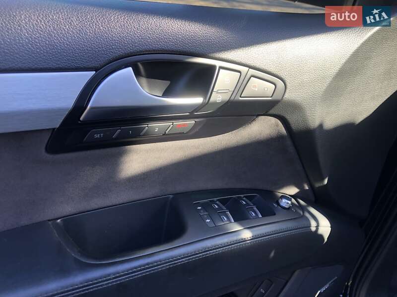 Позашляховик / Кросовер Audi Q7 2015 в Коломиї