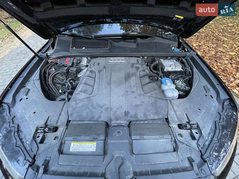 Внедорожник / Кроссовер Audi Q7 2016 в Львове