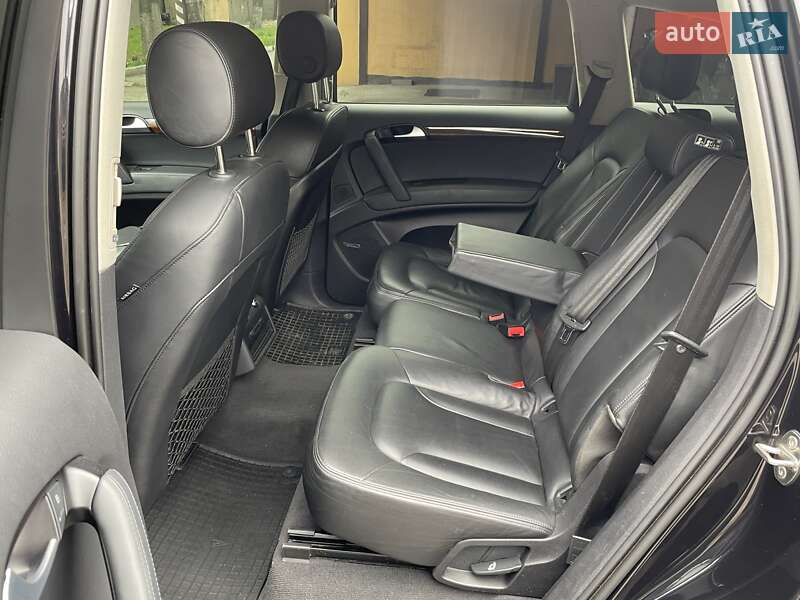 Внедорожник / Кроссовер Audi Q7 2015 в Запорожье