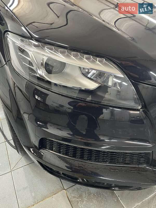 Внедорожник / Кроссовер Audi Q7 2015 в Запорожье