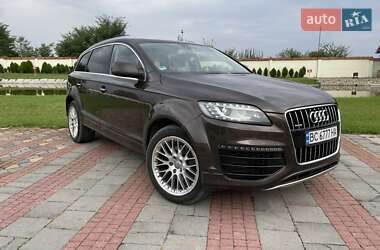 Внедорожник / Кроссовер Audi Q7 2014 в Городке