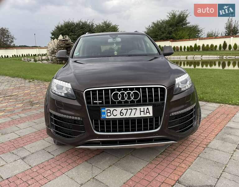 Внедорожник / Кроссовер Audi Q7 2014 в Городке