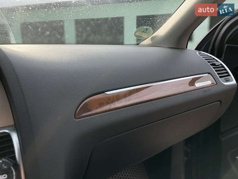 Внедорожник / Кроссовер Audi Q7 2014 в Городке